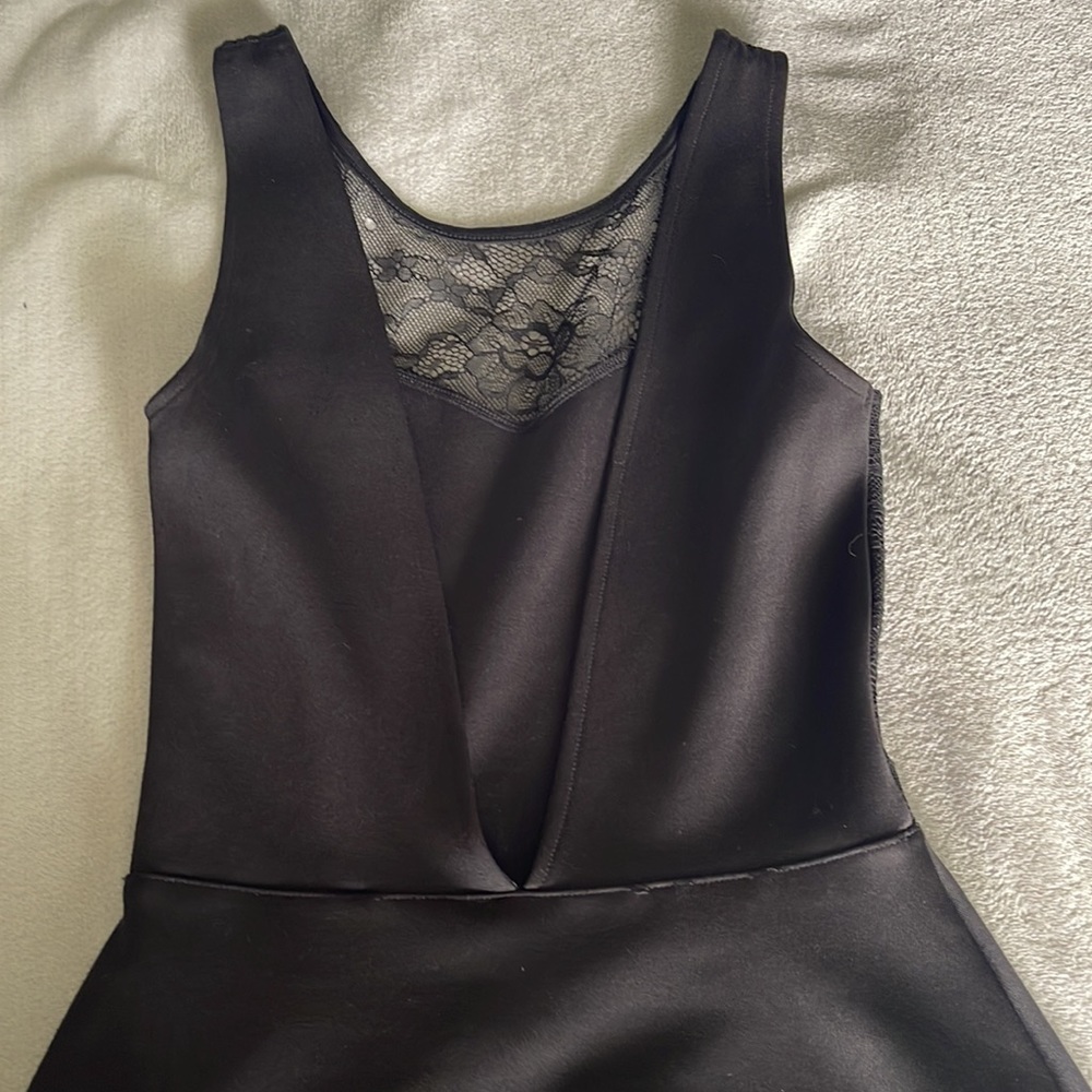 Free💜 H&M divided size 2 black dress - Picture 5 of 6